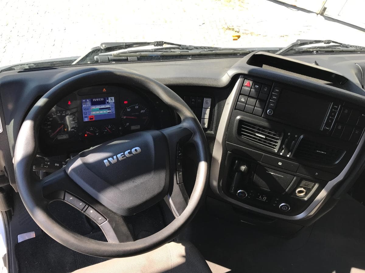 Iveco Stralis XP460 · Ano 2015 — image 23