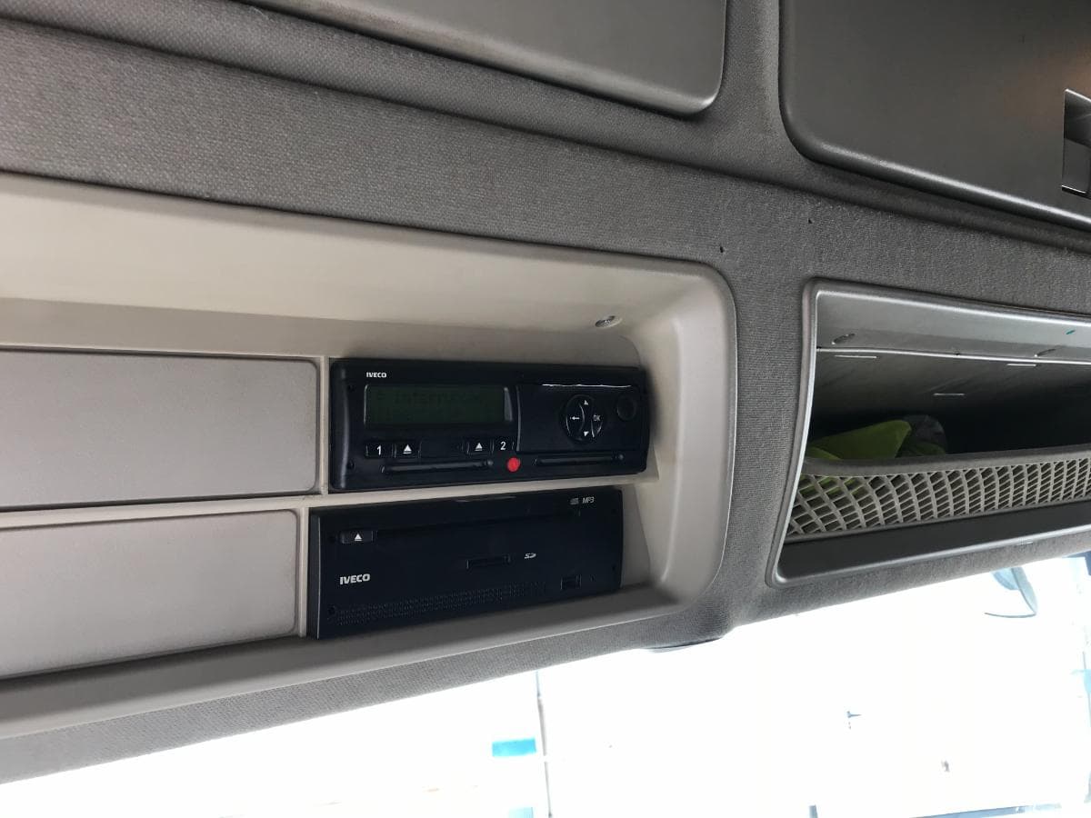 Iveco Stralis XP460 · Ano 2015 — image 27