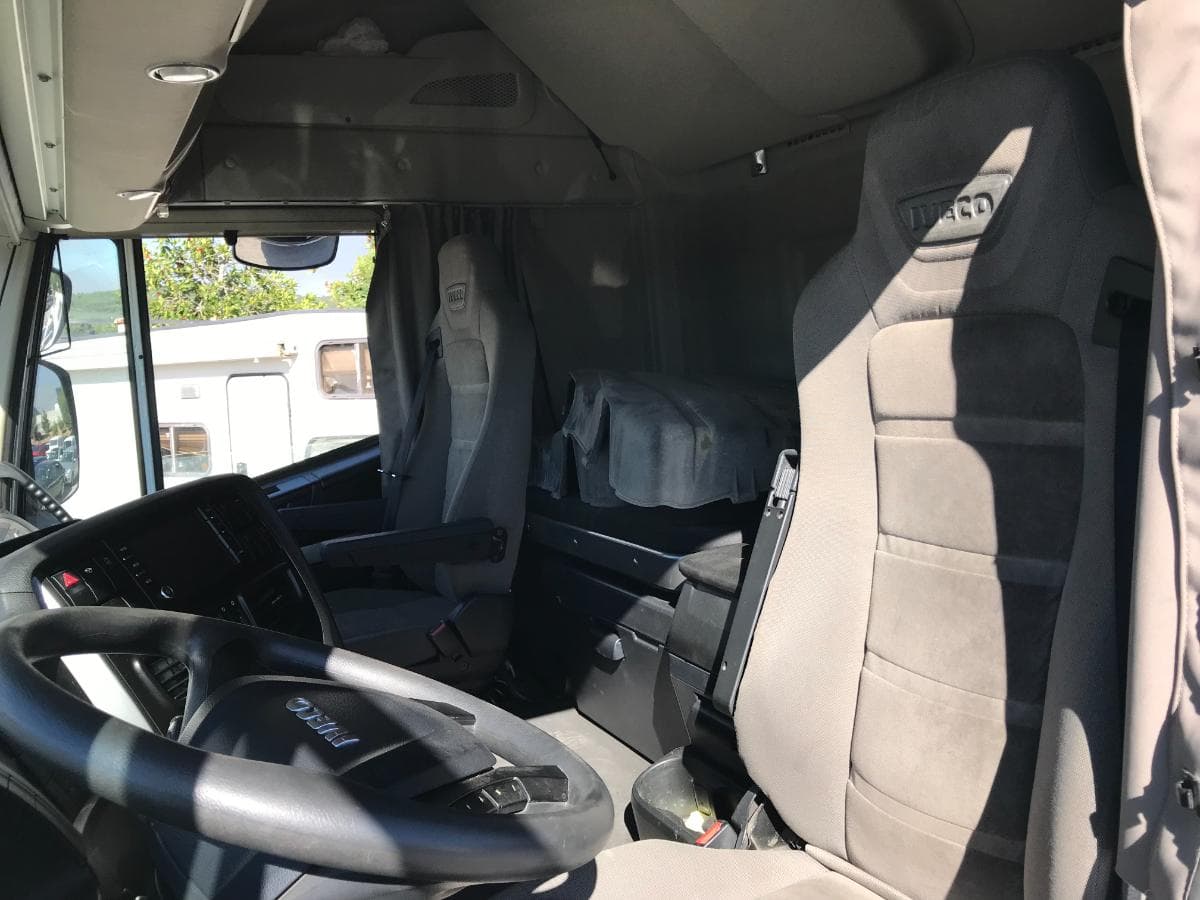 Iveco Stralis XP460 · Ano 2015 — image 31