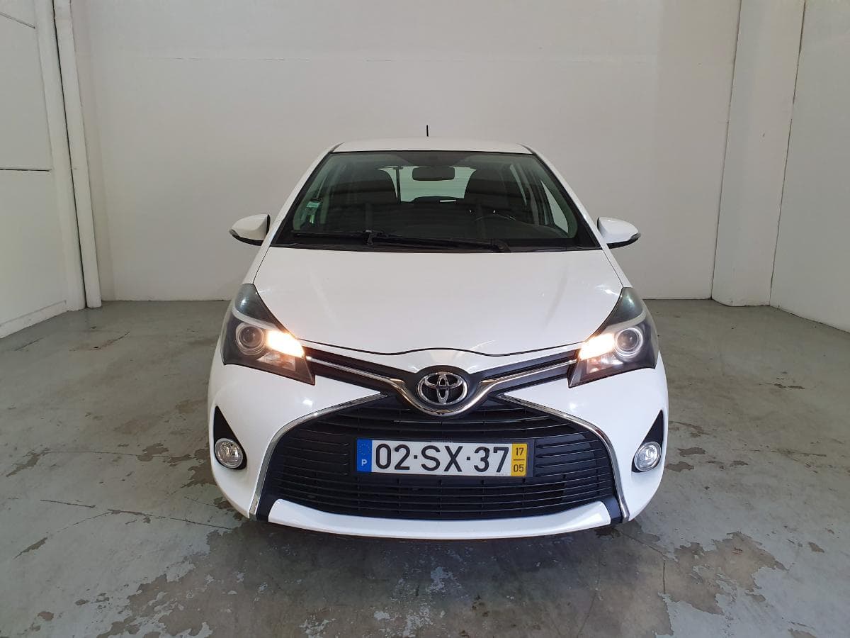 Toyota Yaris 1.0 · Ano 2017 — image 2