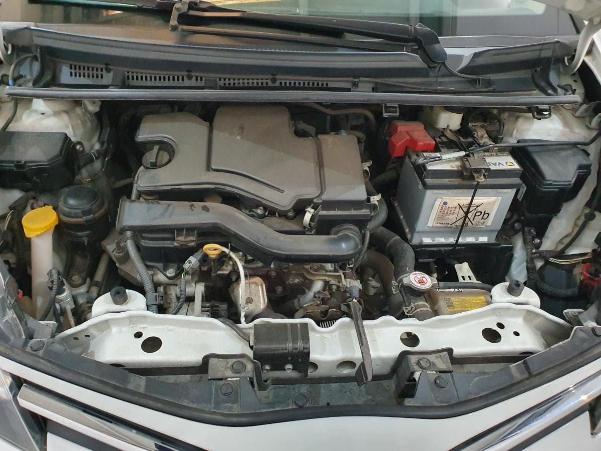 Toyota Yaris 1.0 · Ano 2017 — image 12