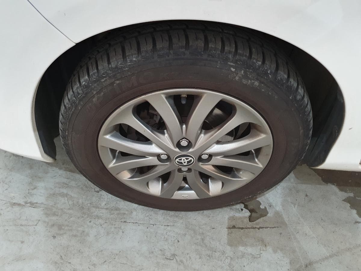 Toyota Yaris 1.0 · Ano 2017 — image 15