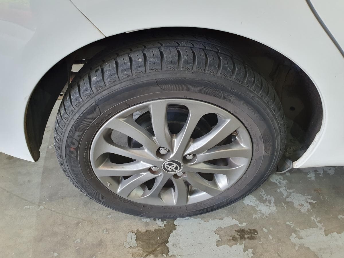 Toyota Yaris 1.0 · Ano 2017 — image 17