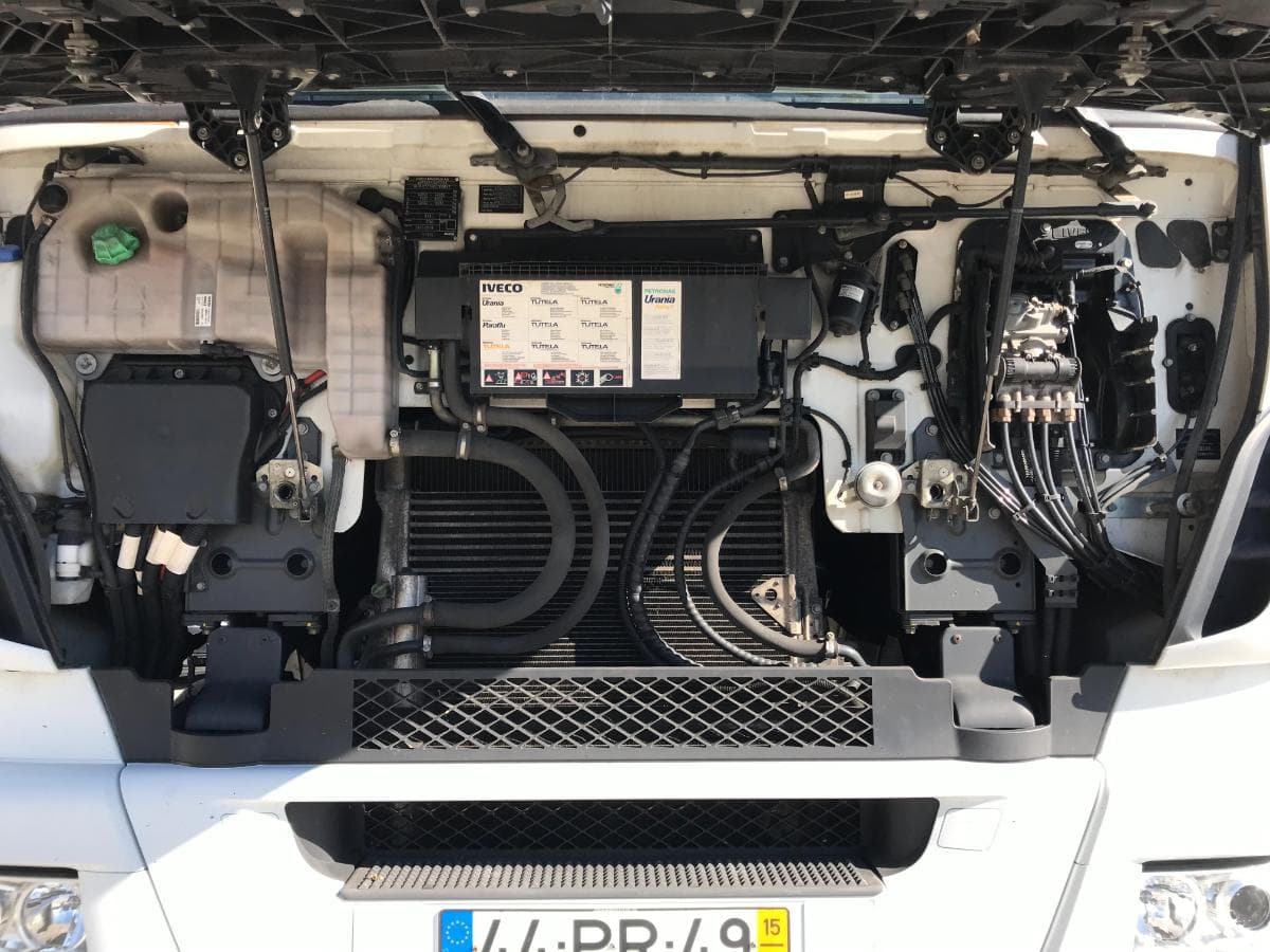 Iveco Stralis XP460 · Ano 2015 — imagen 4