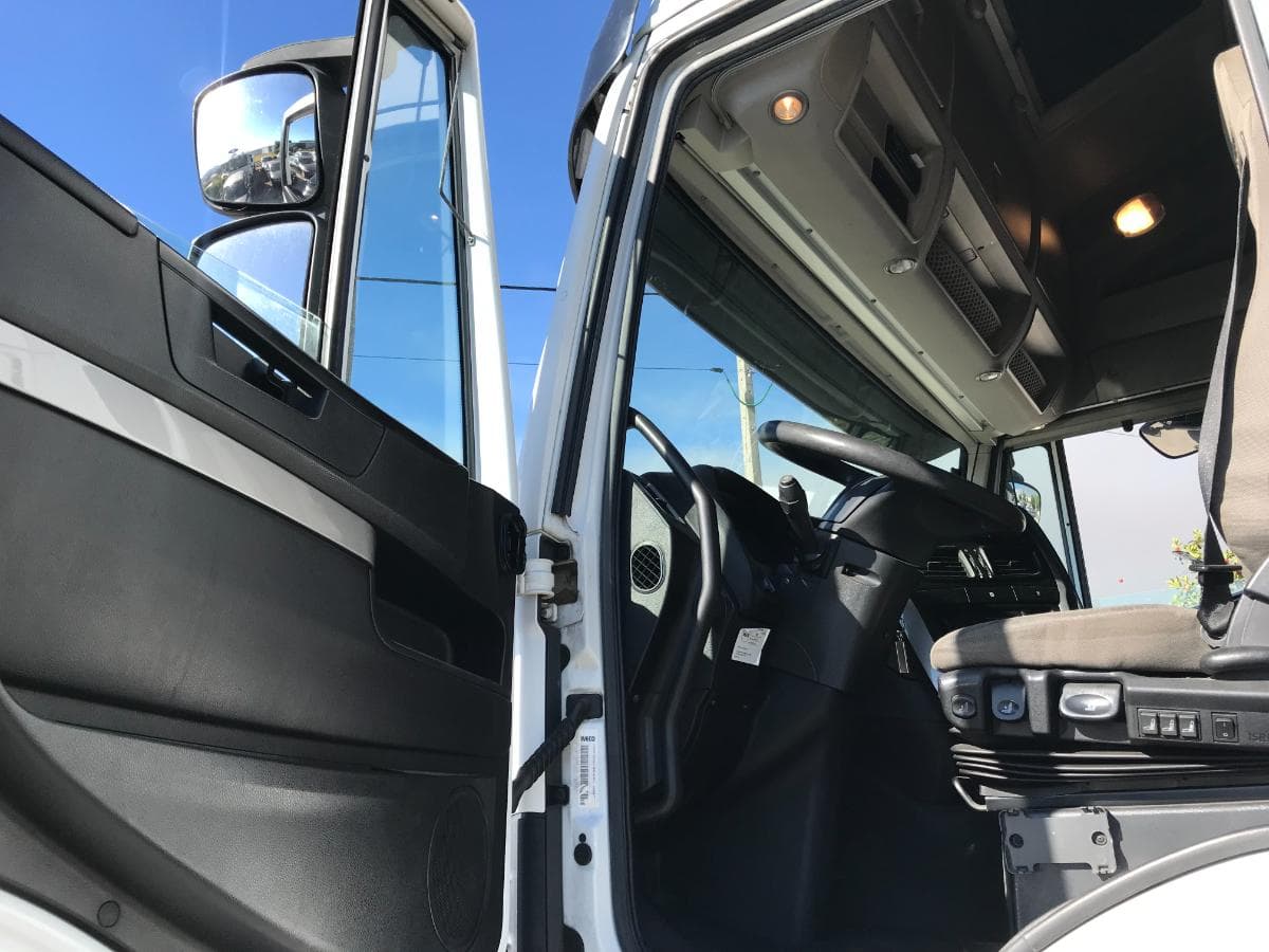 Iveco Stralis XP460 · Ano 2015 — imagen 15