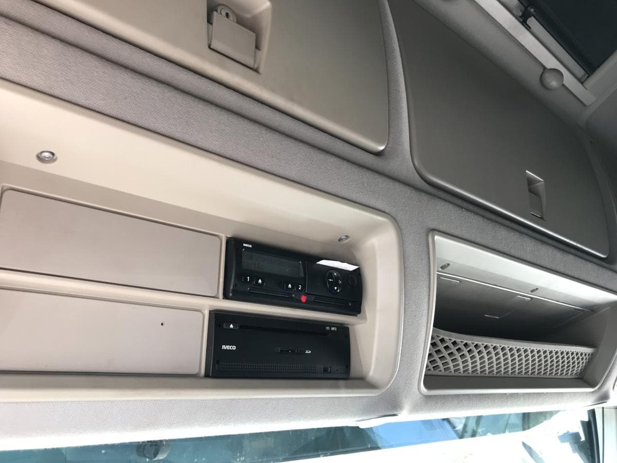 Iveco Stralis XP460 · Ano 2015 — imagen 22
