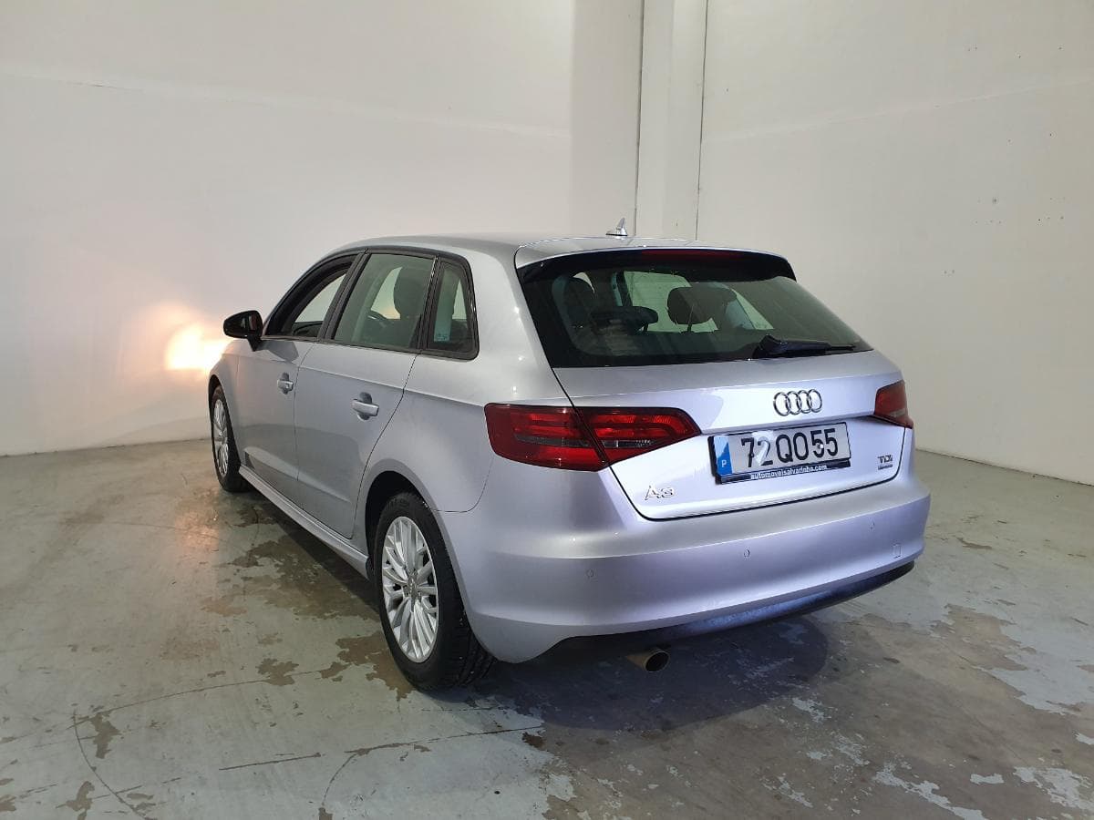 Audi A3 1.6TDI · Ano 2015 — imagen 4