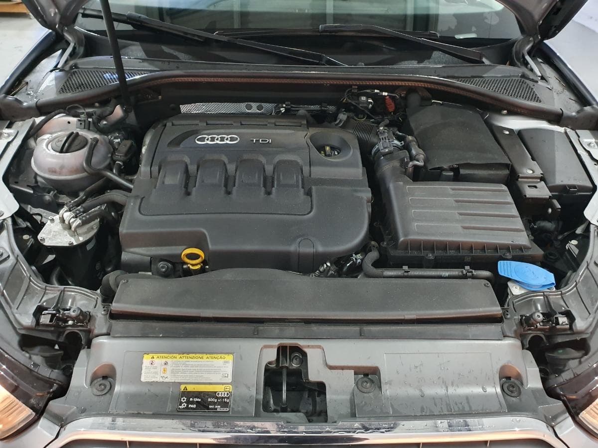 Audi A3 1.6TDI · Ano 2015 — imagen 11