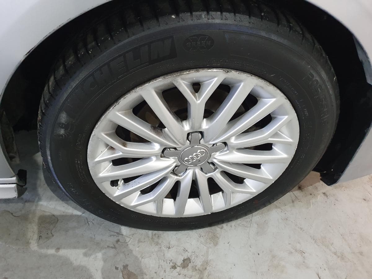Audi A3 1.6TDI · Ano 2015 — imagen 15