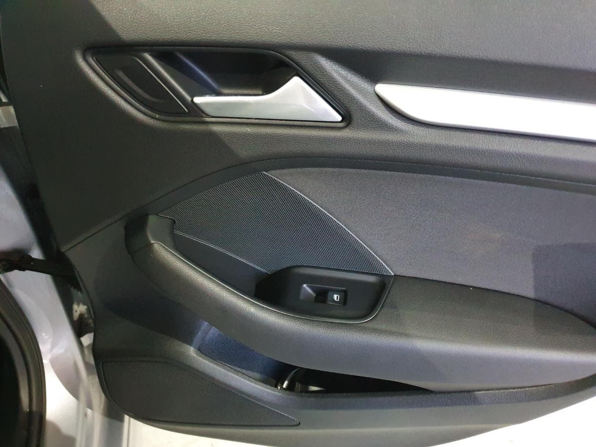 Audi A3 1.6TDI · Ano 2015 — imagen 19