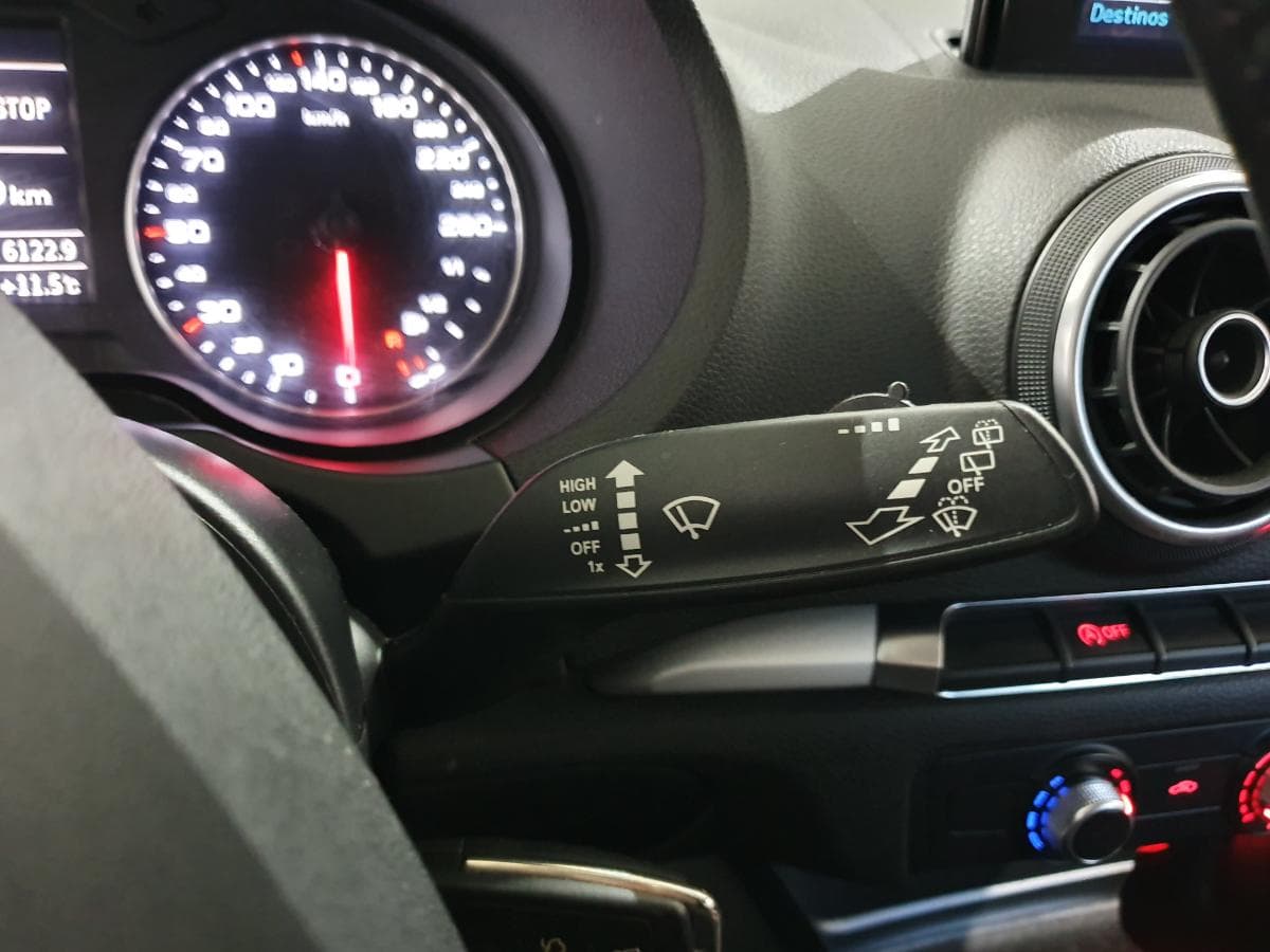 Audi A3 1.6TDI · Ano 2015 — imagen 34
