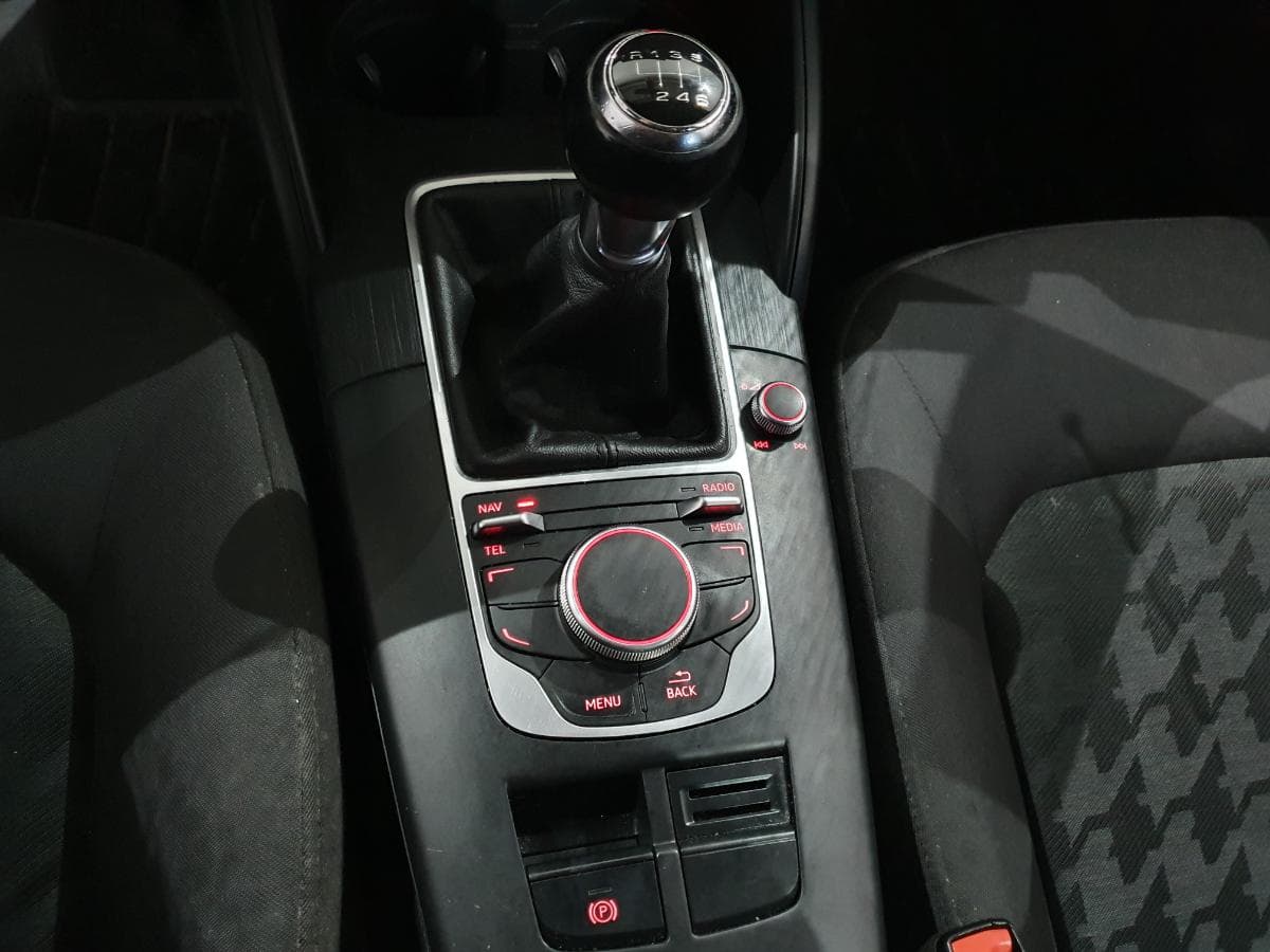 Audi A3 1.6TDI · Ano 2015 — imagen 36