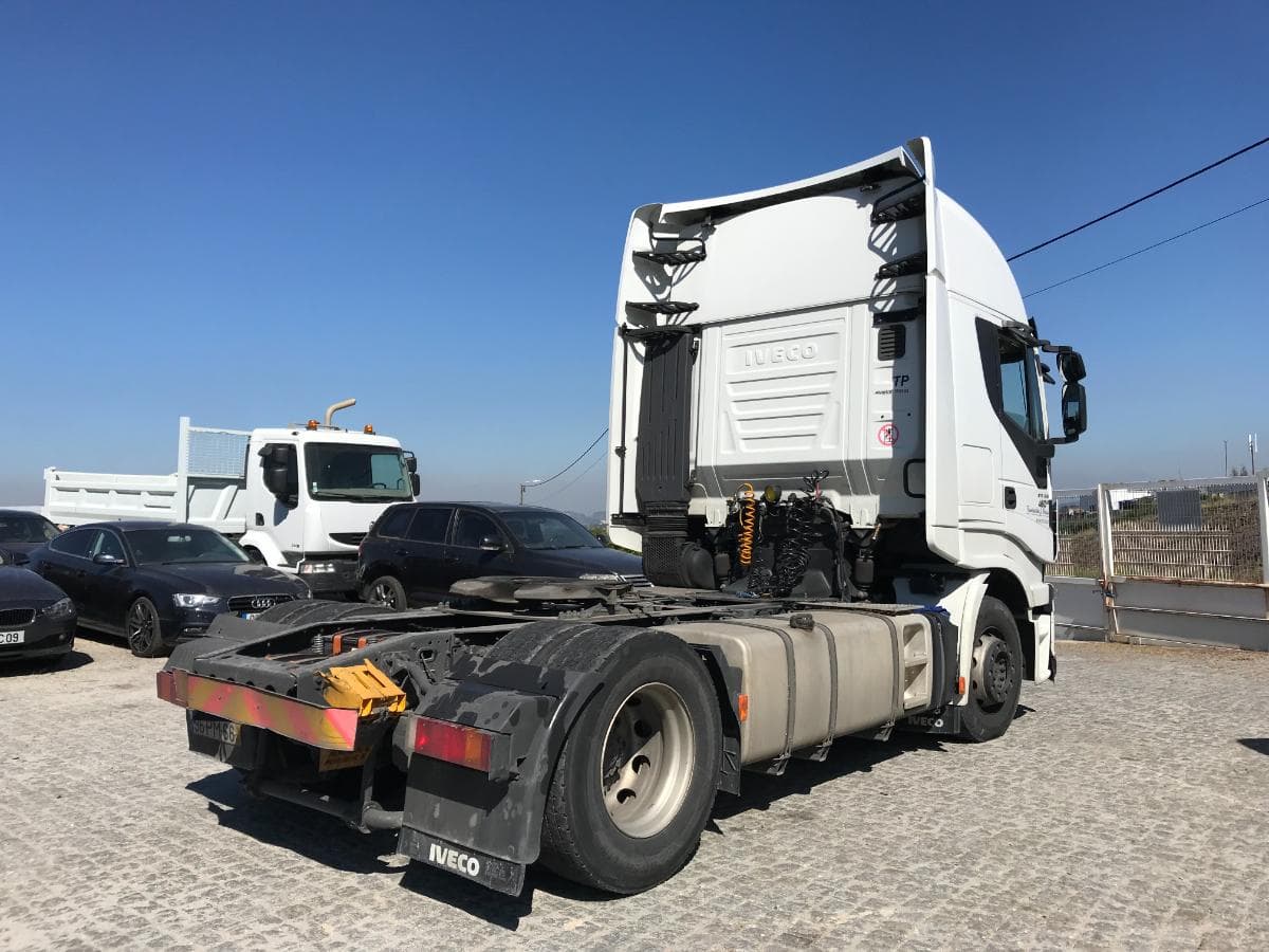 Iveco Stralis XP460 · Ano 2015 — imagen 7