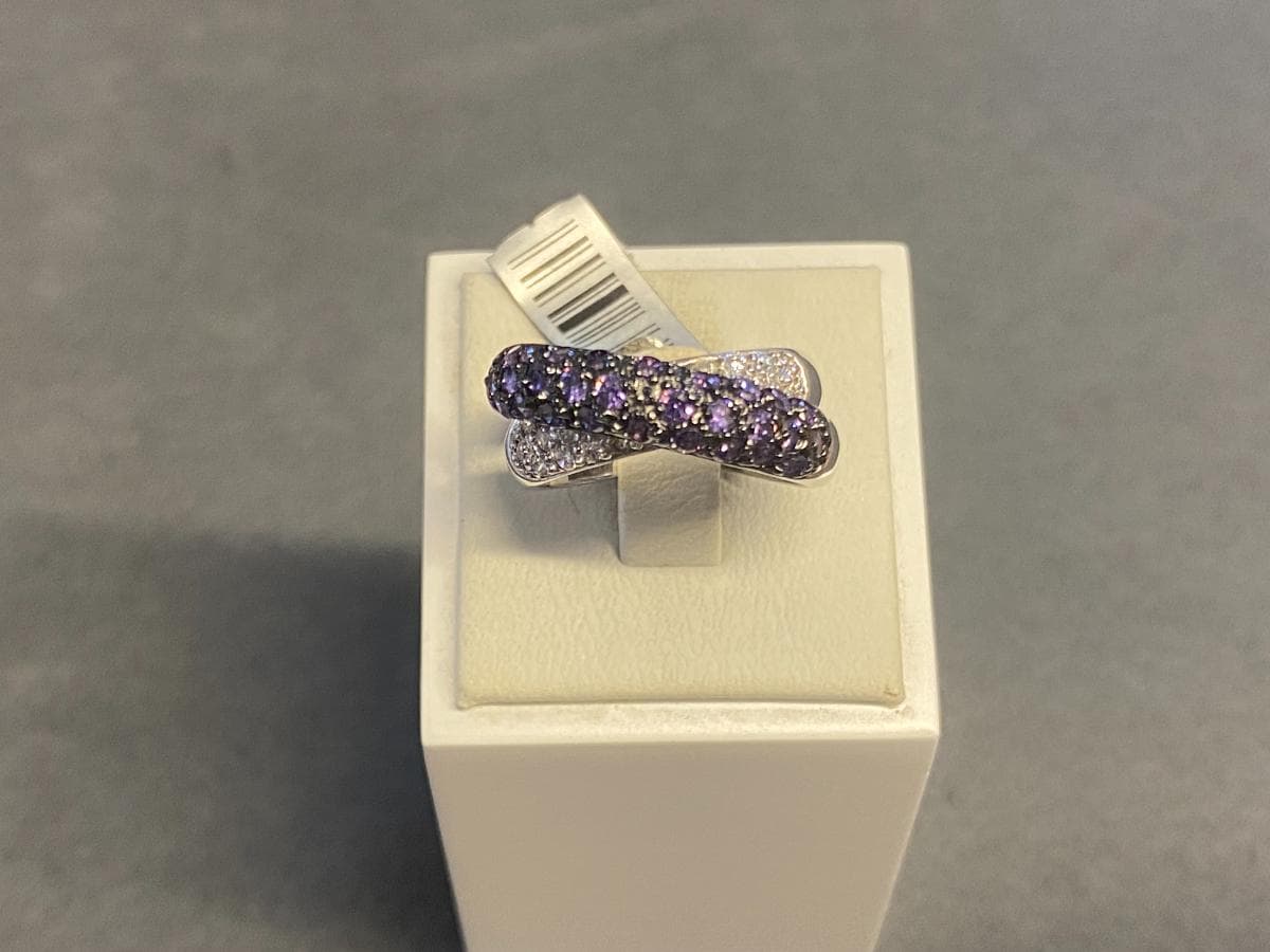 Anillo de plata y otros materiales — imagen 4