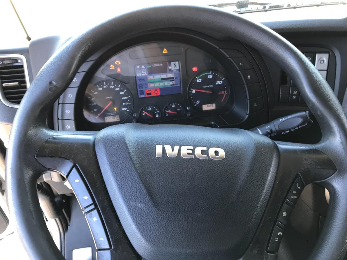Iveco Stralis XP460 · Ano 2015 — imagen 18