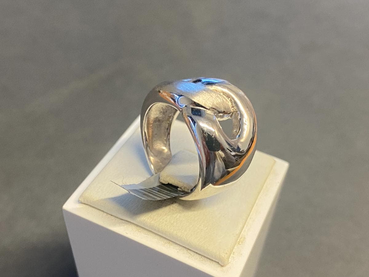 Bague en argent et autres matériaux — image 3