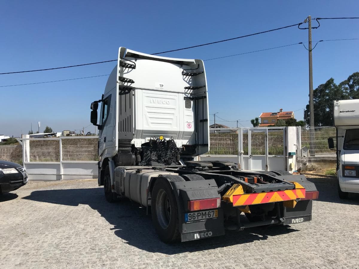 Iveco Stralis XP460 · Ano 2015 — image 7