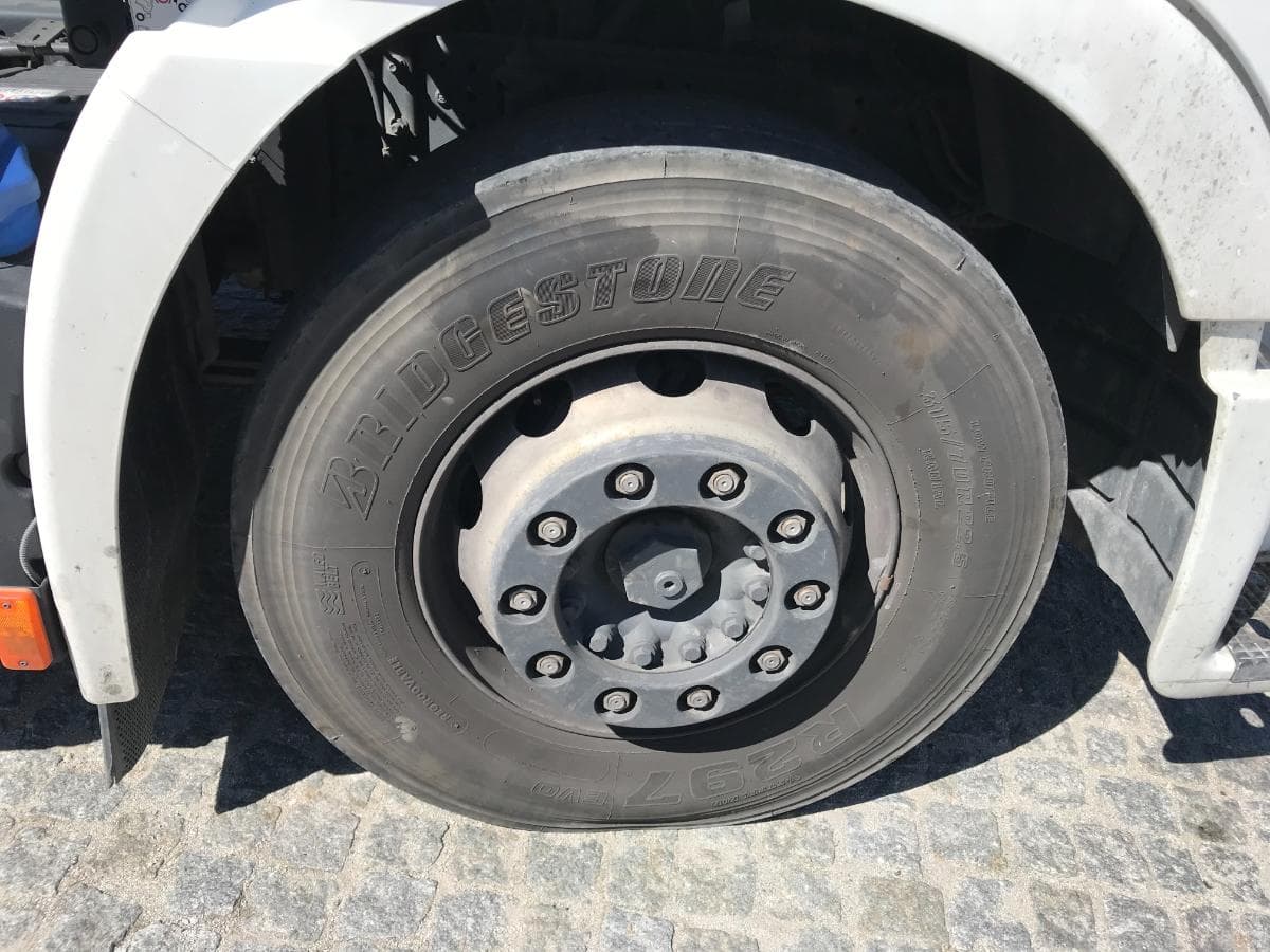 Iveco Stralis XP460 · Ano 2015 — image 13