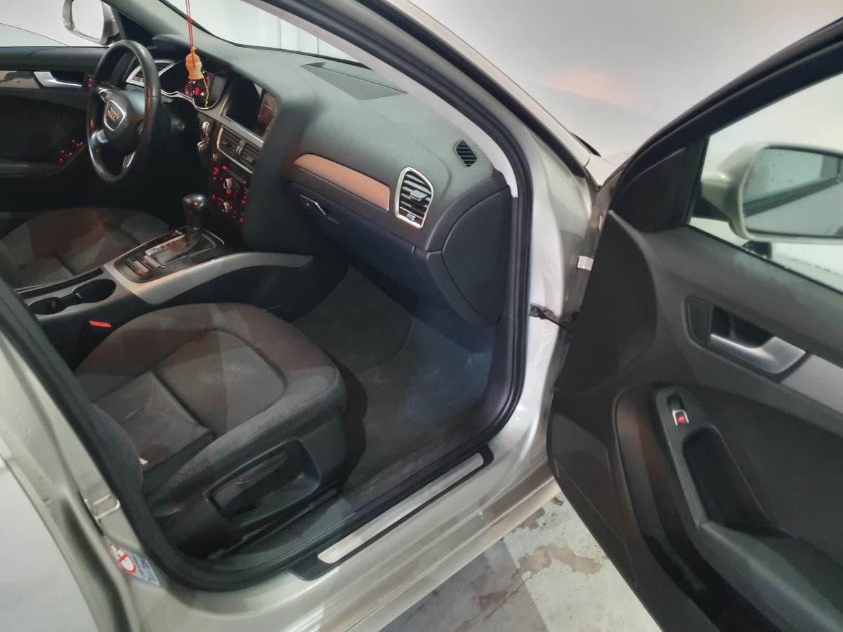 Audi A4 2.0TDI · Ano 2013 — image 26