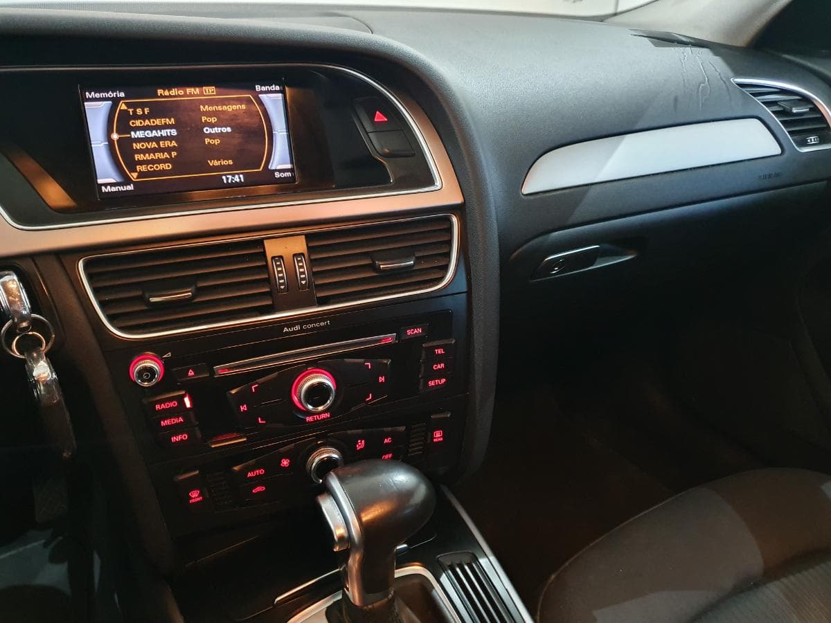 Audi A4 2.0TDI · Ano 2013 — image 37
