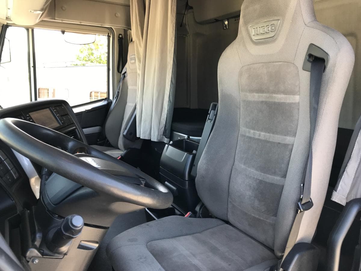 Iveco Stralis XP460 · Ano 2015 — image 26