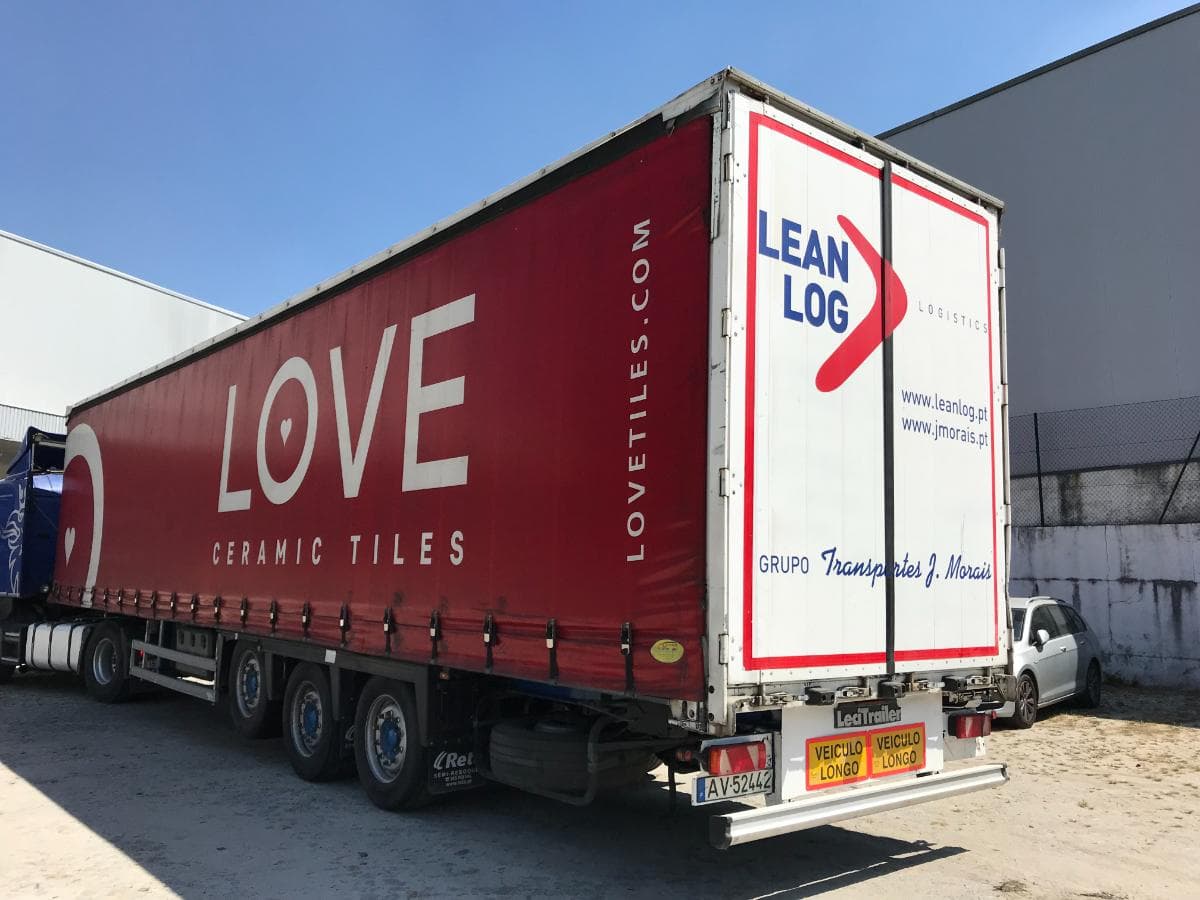 Semirreboque Lecitrailer Plata 3E-RS · Ano 2015 — image 1