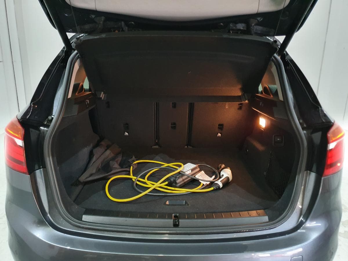 BMW Série 2 i 1.5 Active Tourer · Híbrido · Ano 2019 — imagen 11