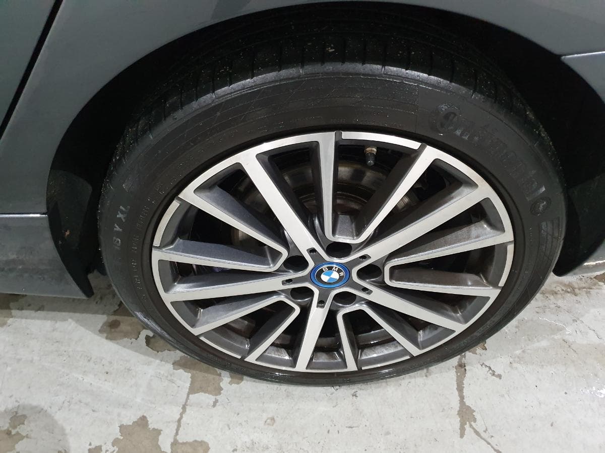 BMW Série 2 i 1.5 Active Tourer · Híbrido · Ano 2019 — imagen 13