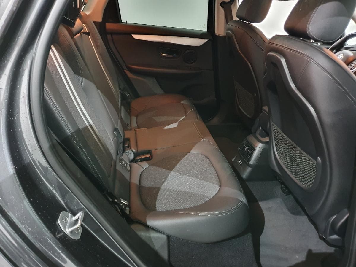 BMW Série 2 i 1.5 Active Tourer · Híbrido · Ano 2019 — imagen 21