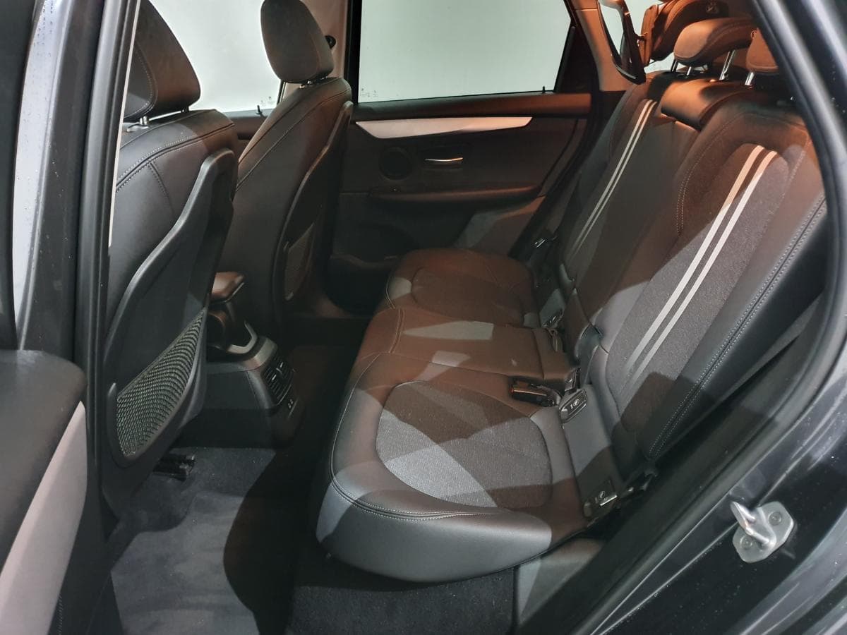 BMW Série 2 i 1.5 Active Tourer · Híbrido · Ano 2019 — imagen 28