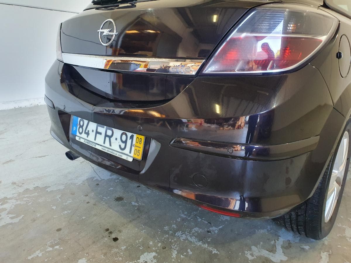 Opel Astra 1.3CDTI · Ano 2008 — imagen 7