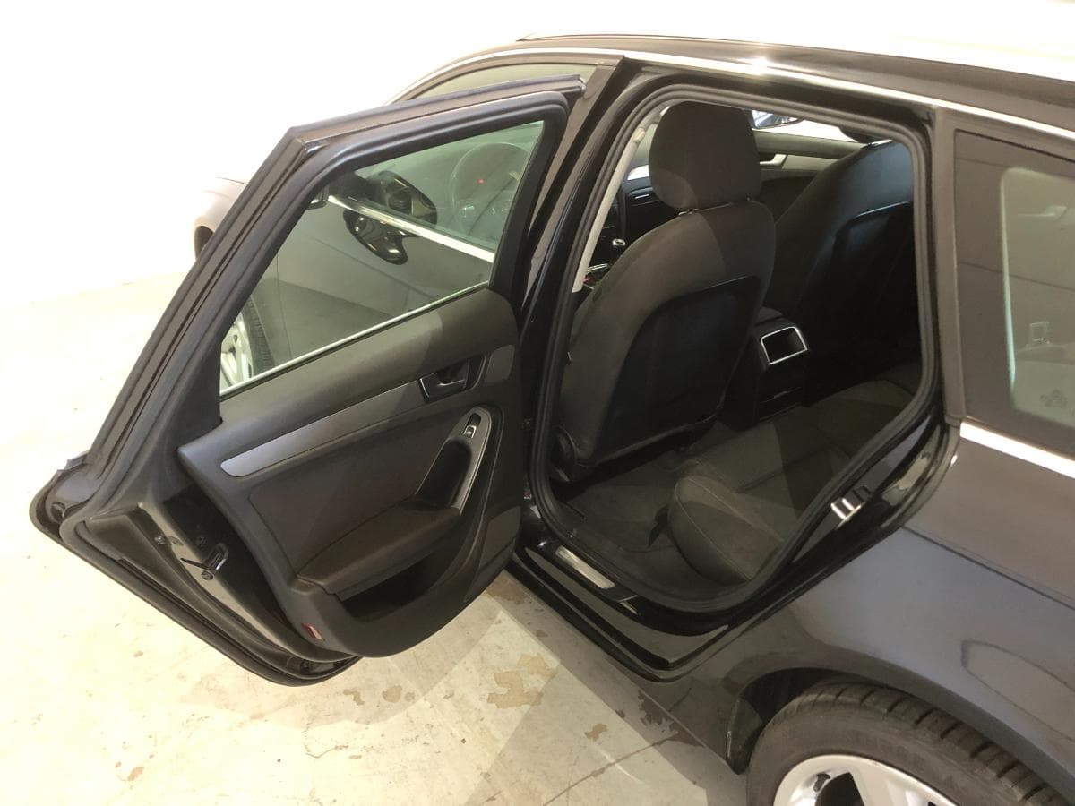 Audi A4 2.0TDI · Ano 2012 — image 18
