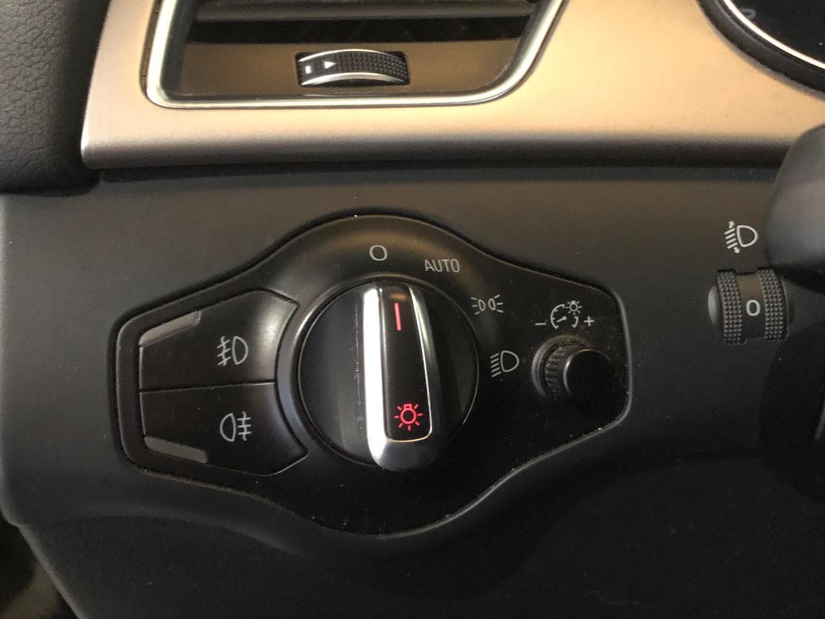 Audi A4 2.0TDI · Ano 2012 — image 22