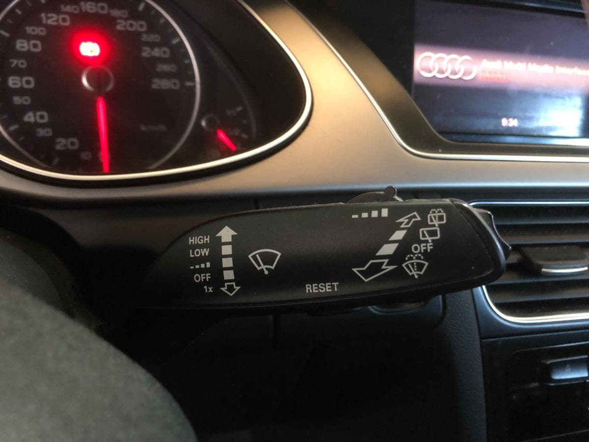 Audi A4 2.0TDI · Ano 2012 — image 28