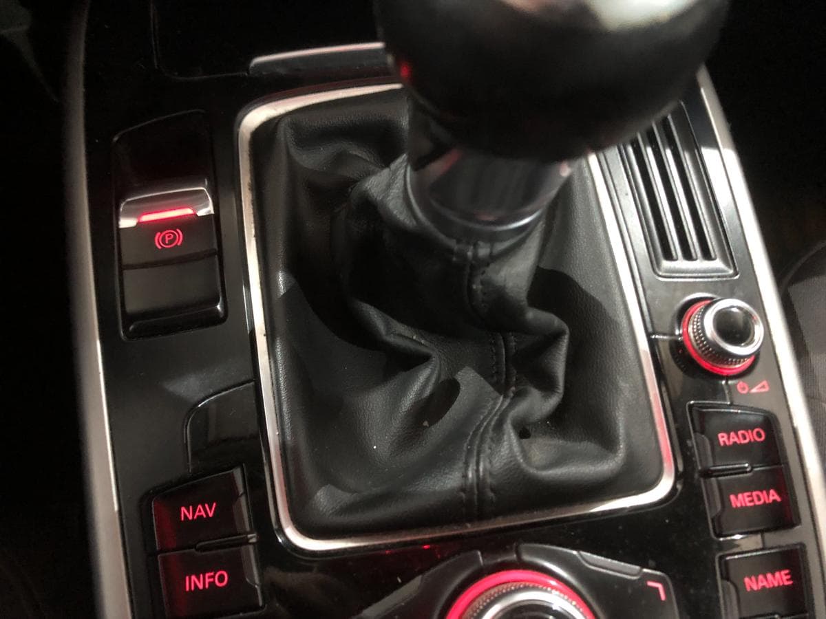 Audi A4 2.0TDI · Ano 2012 — image 31