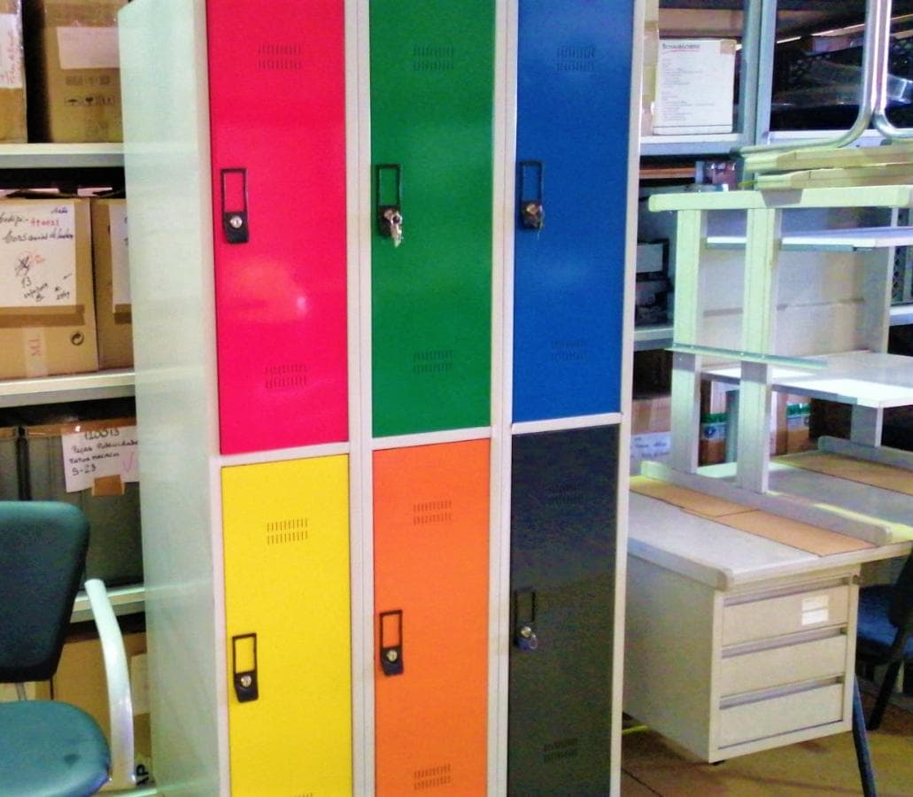 Equipamentos · Mobiliário · Acessórios · Indústria de Cabeleireiros — imagen 23