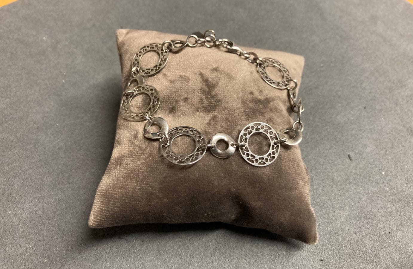 Bracelet — image 2