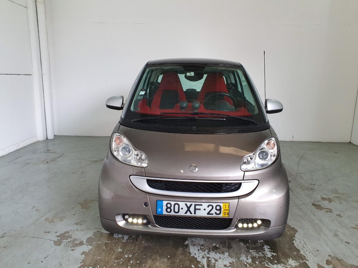 Smart Fortwo 0.8CDI · Ano 2011 — image 2