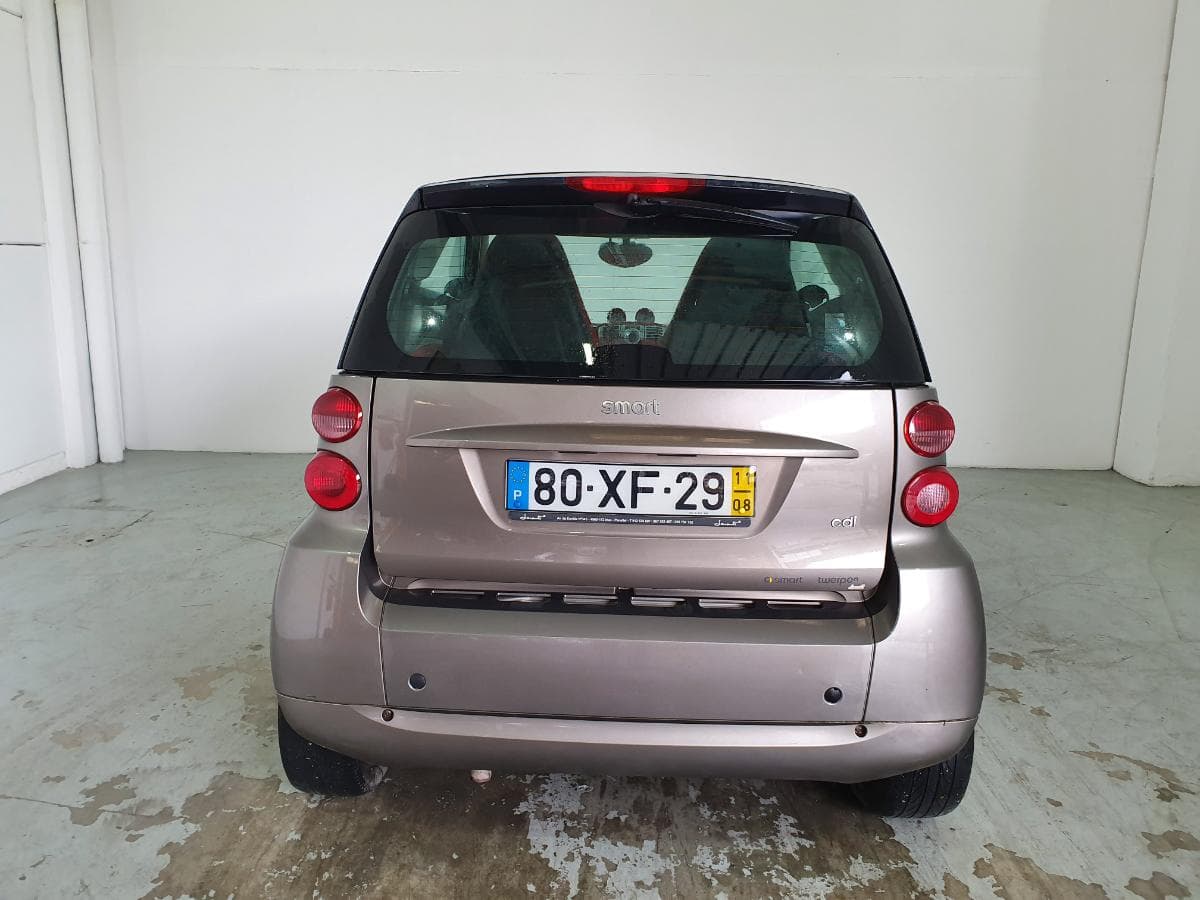 Smart Fortwo 0.8CDI · Ano 2011 — image 5