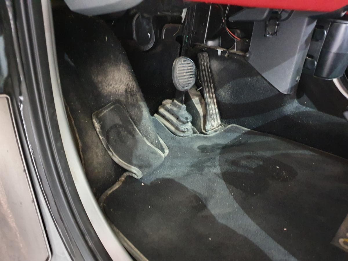 Smart Fortwo 0.8CDI · Ano 2011 — image 21
