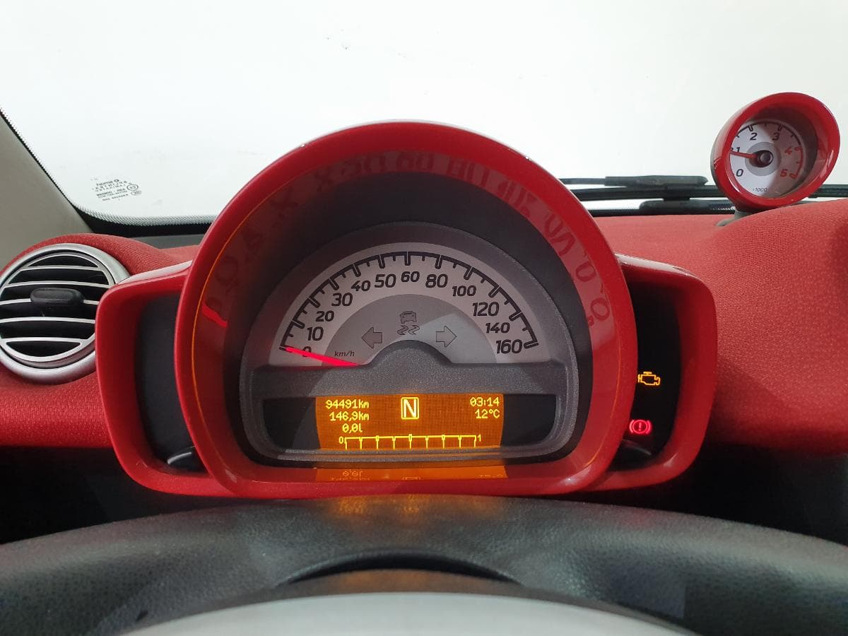 Smart Fortwo 0.8CDI · Ano 2011 — image 30