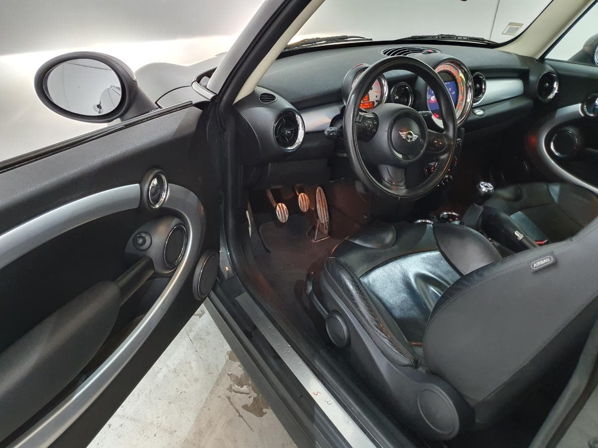 Mini Cooper S 1.6 · Ano 2011 — imagen 17