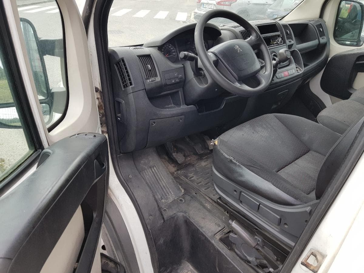 Peugeot Boxer Van (250) · Ano 2014 — imagen 17