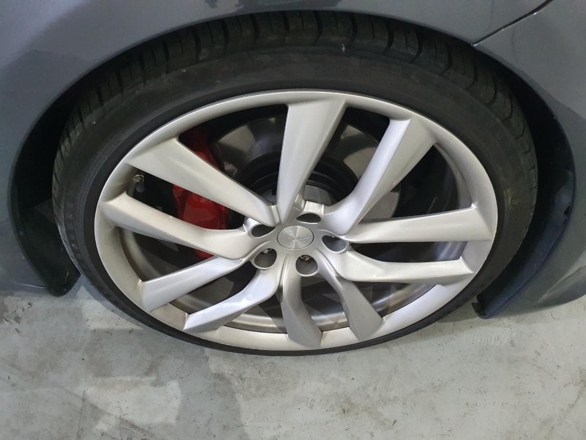 Tesla Model S 100D · Elétrico · Ano 2018 — image 17
