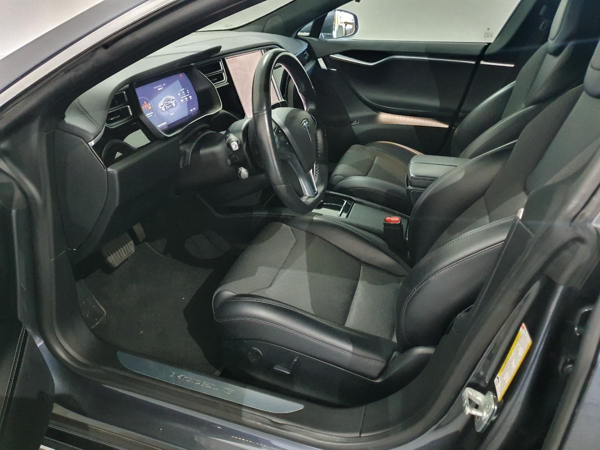 Tesla Model S 100D · Elétrico · Ano 2018 — image 19