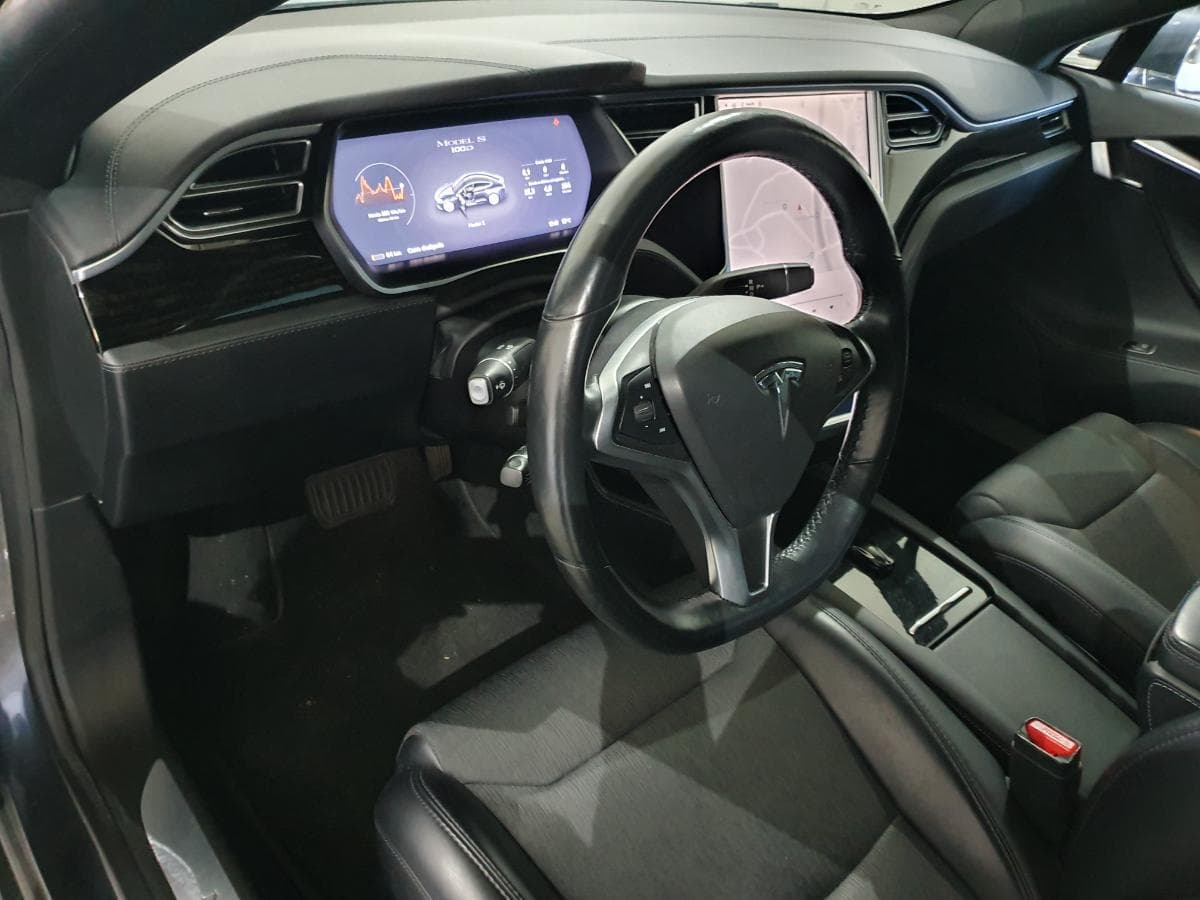 Tesla Model S 100D · Elétrico · Ano 2018 — image 29