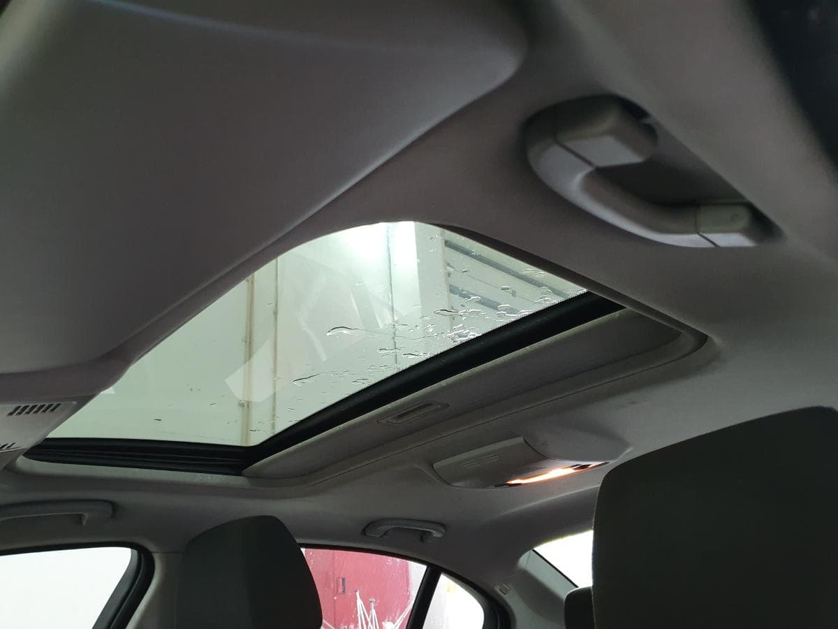 BMW 320D · Ano 2008 — imagem 29