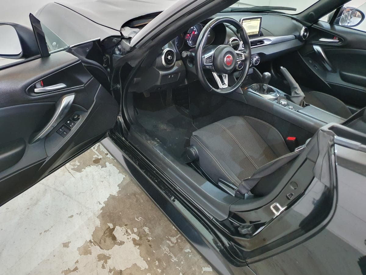 Fiat 124 Spider · Ano 2018 — image 19