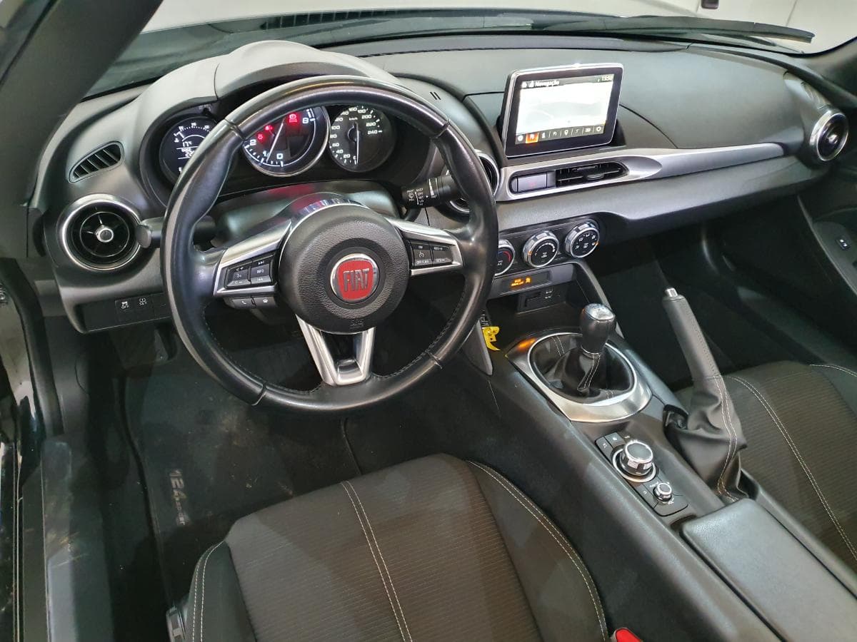 Fiat 124 Spider · Ano 2018 — image 22