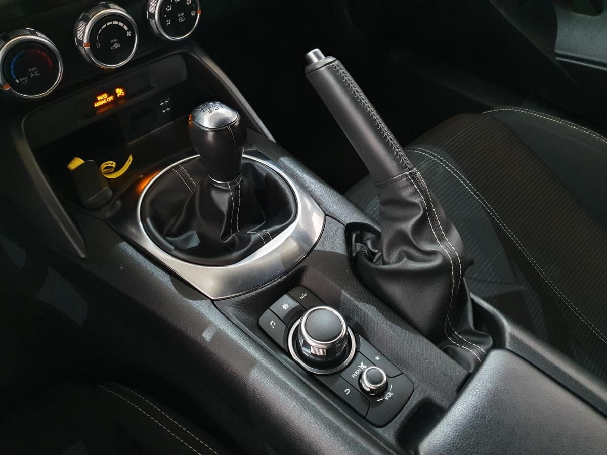 Fiat 124 Spider · Ano 2018 — image 28